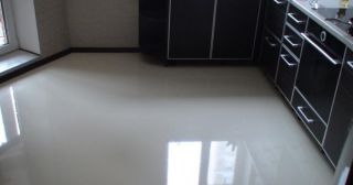 Наливной пол на кухне Клин, цена от 881 руб.